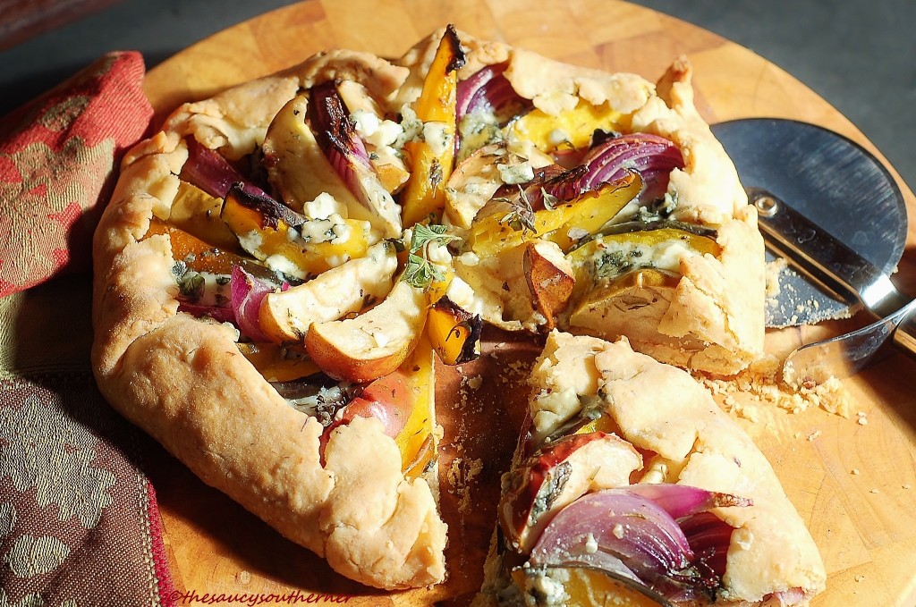Acorn Squash Apple and Onion Galette with Roquefort recipe, savory fall galette recipe, Autumn galette recipe