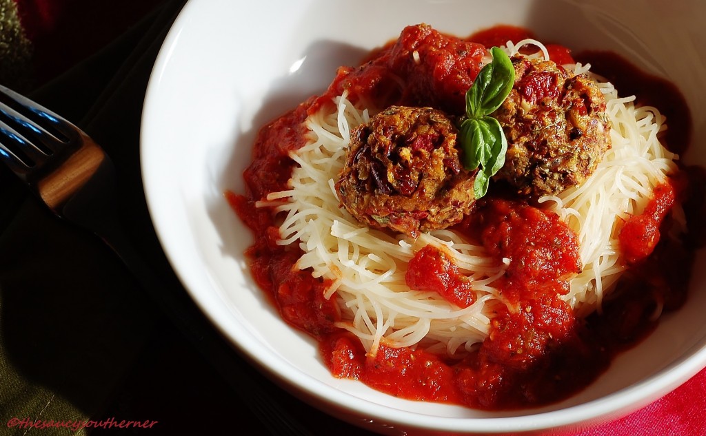 Roasted Red Pepper and Red Bean "meatballs" recipe, faux meatballs recipe, Kidney bean meatballs recipe