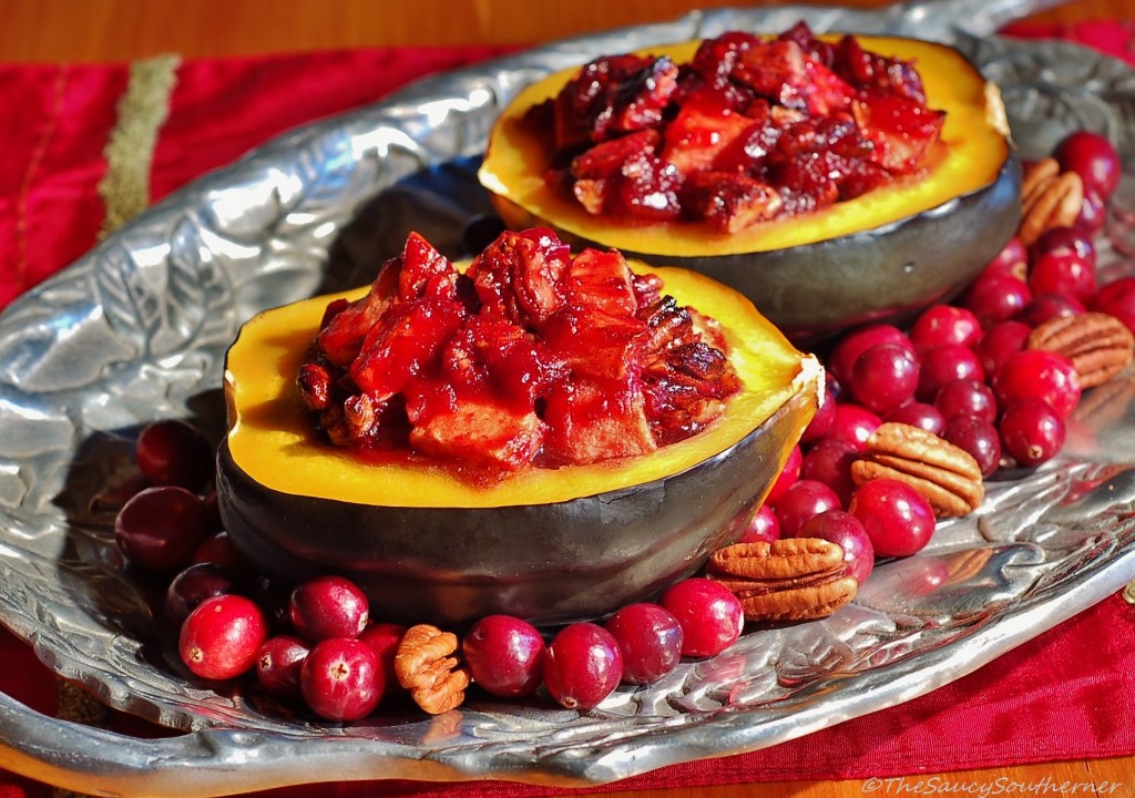 Stuffed Acorn Squash Recipe, apples, cranberries, pecans, cinnamon, nutmeg, apple cider